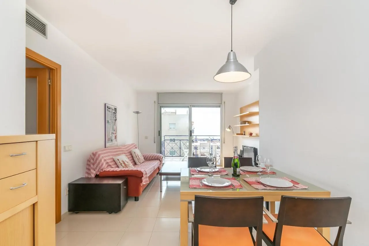 Soul: Bonito Apartamento Con Terraza Sitges